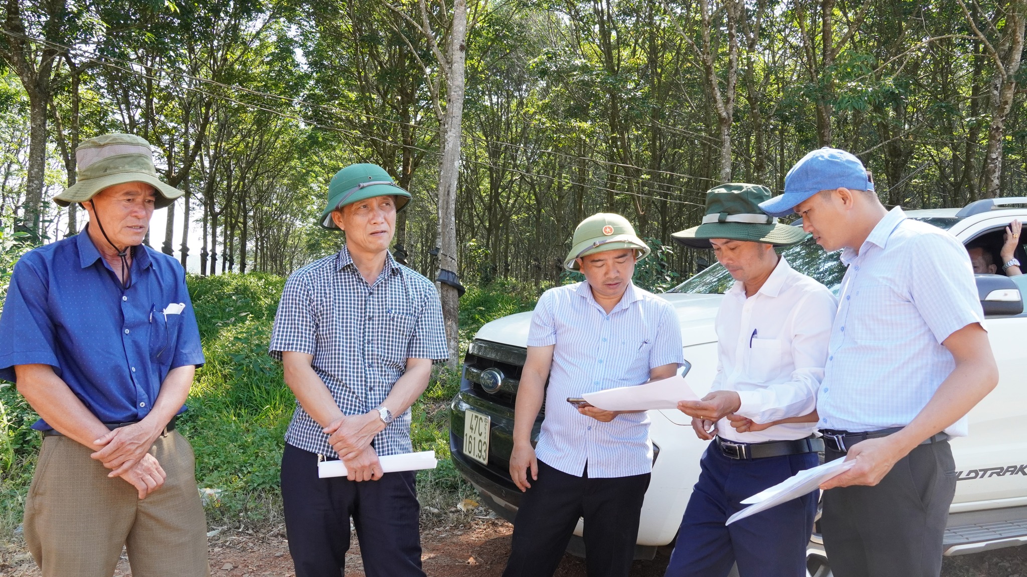 UBND xã Dliê Ya rà soát, tạo quỹ đất để thực hiện Đề án “Phát triển kinh tế - xã hội gắn với bảo vệ an ninh, quốc phòng địa bàn Tây Nguyên” trên địa bàn xã Dliê Ya