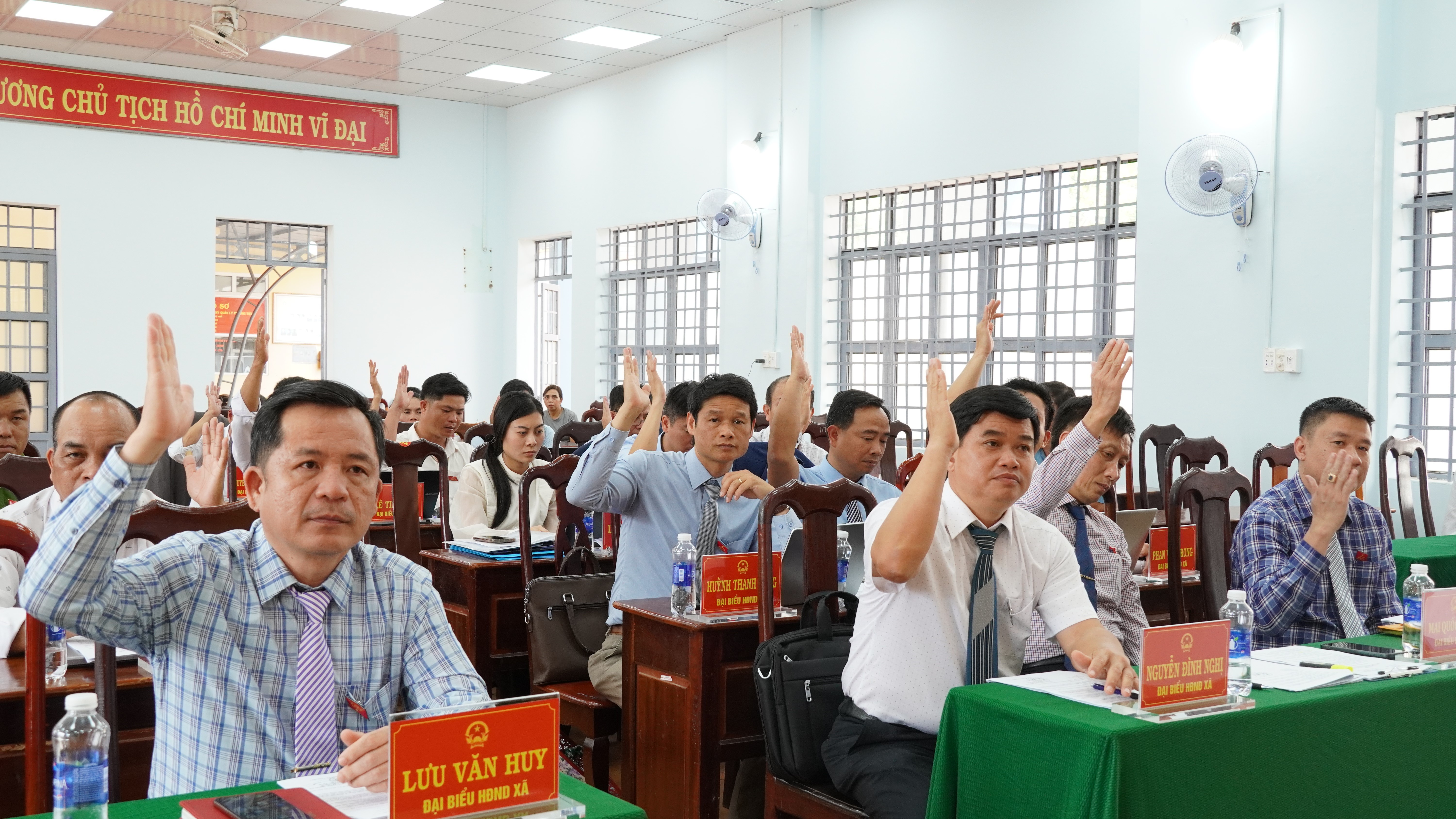 HĐND xã Dliê Ya khóa XI, nhiệm kỳ 2026 - 2031 đã tổ chức kỳ họp chuyên đề lần thứ Nhất